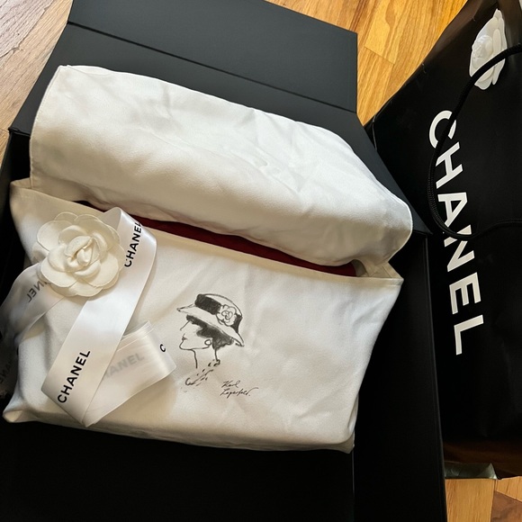 Chanel Classic, Double Flap, Quilted with Caviar leather, Jumbo Red Bag - Picture 2 of 16